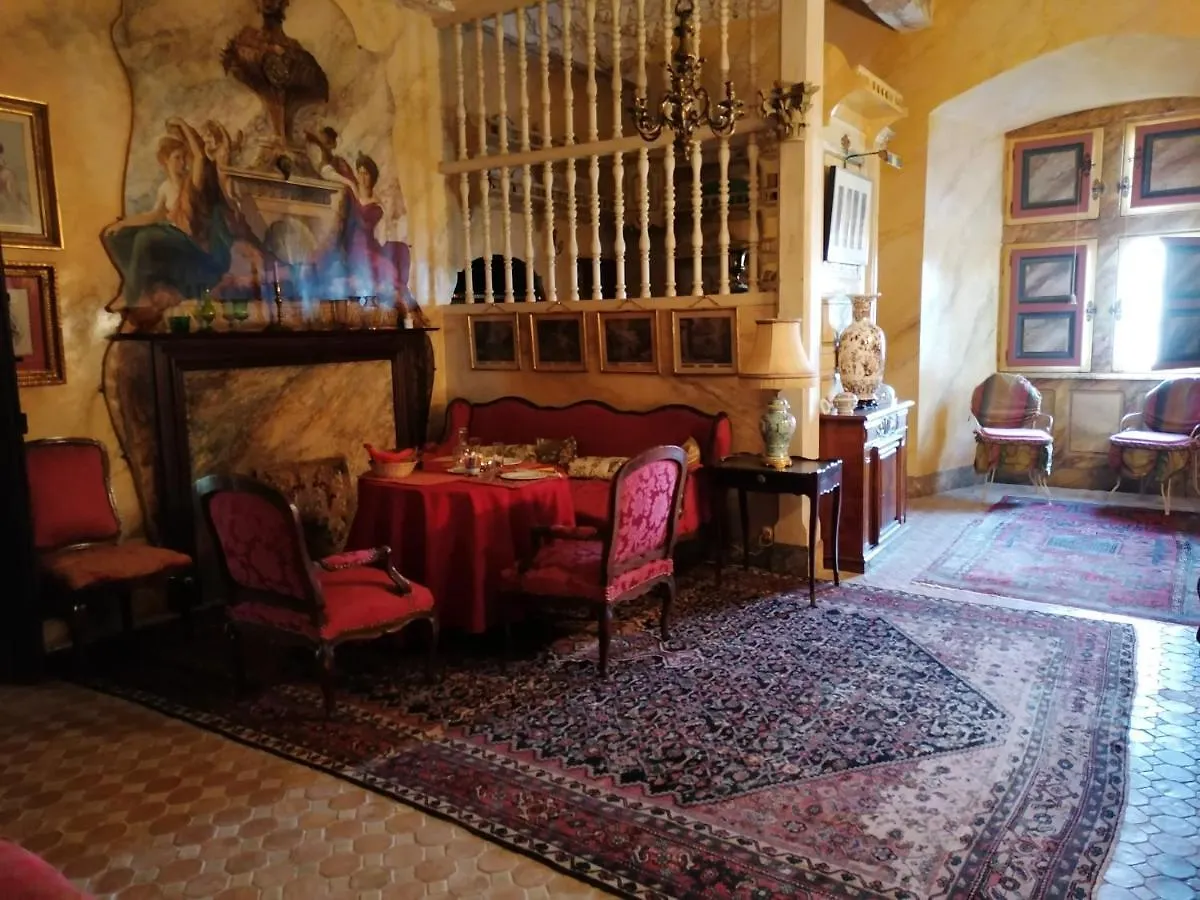 Bed & Breakfast Chateau De Mauriac Senouillac