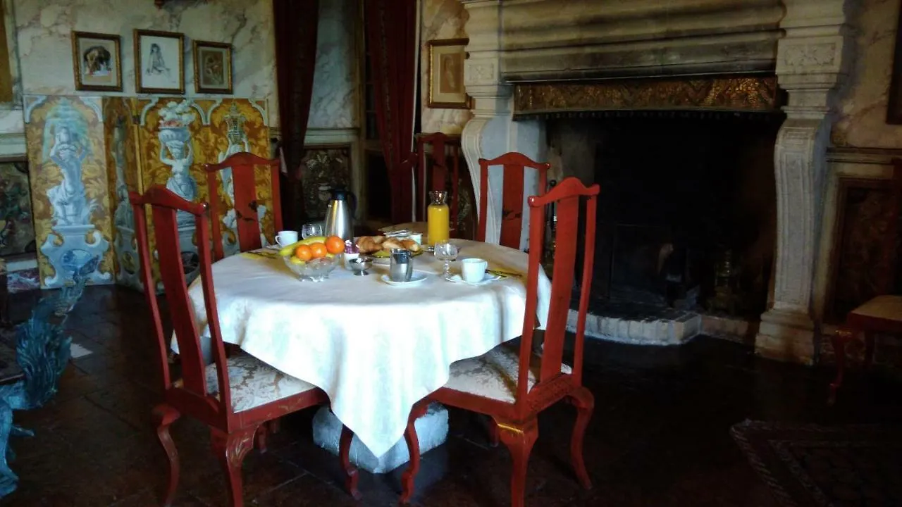 **** Bed & Breakfast Chateau De Mauriac Senouillac France